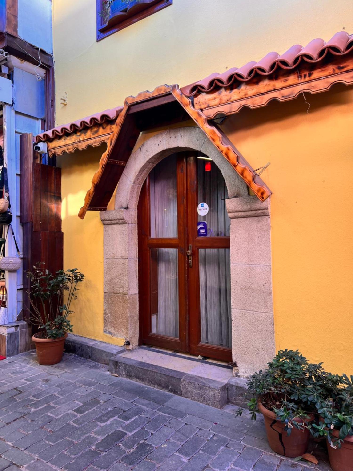 Sari Konak Antalya Buitenkant foto